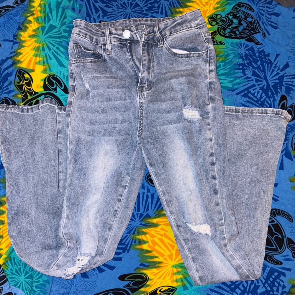 Gray Flare Jeans ☑️
